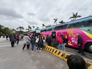 LINE_ALBUM_2025329凱道禱告會_250401_11
